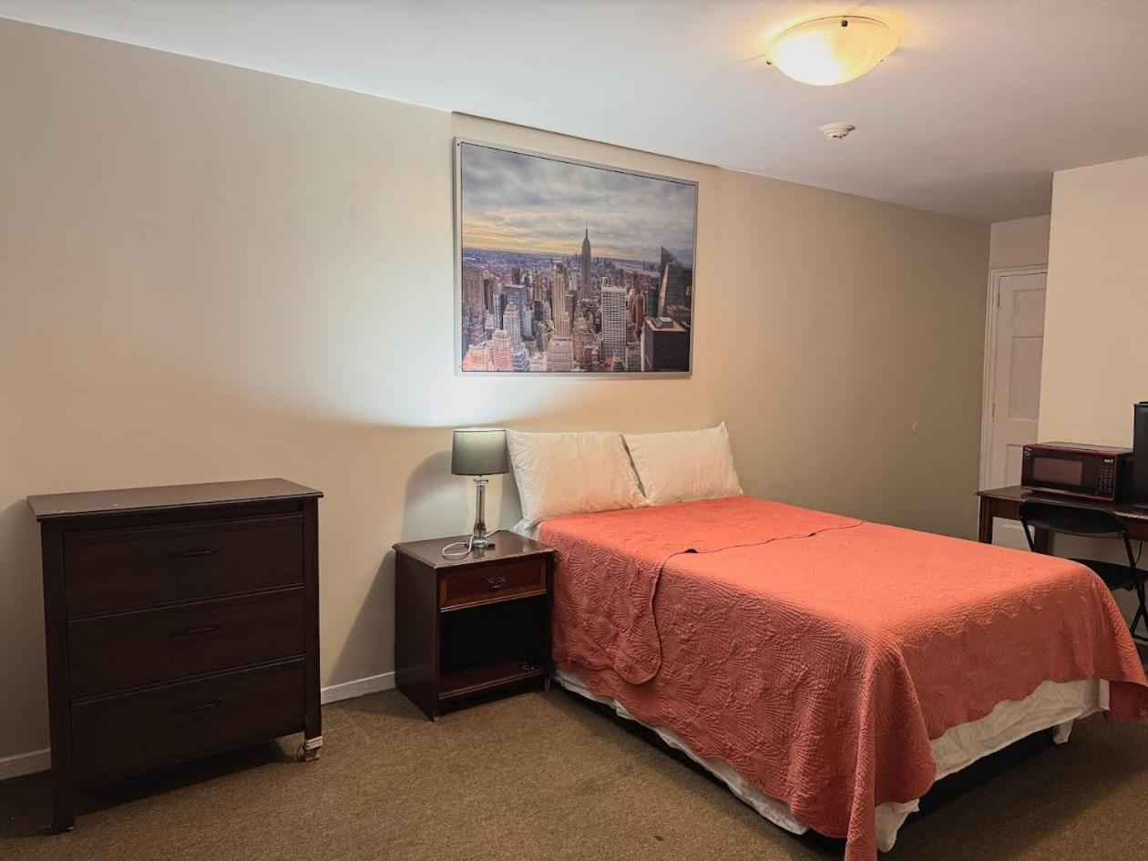 Central Motel Courtyard 화이트플레인스 외부 사진